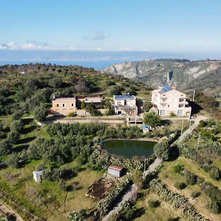 Sant' Anna Orti בית חווה *